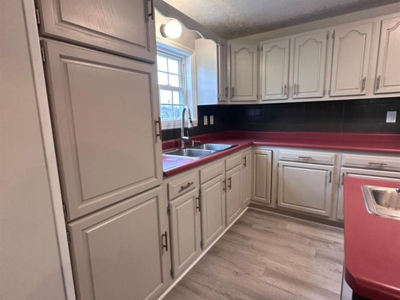 9 Sugar Street, Sinking Spring, OH 45172 Photo 16