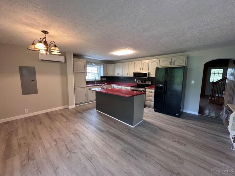 9 Sugar Street, Sinking Spring, OH 45172 Photo 18