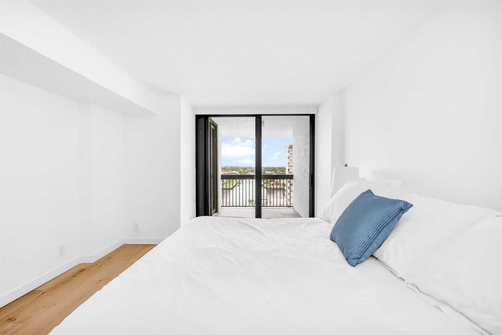 1155 Hillsboro Mile, Unit 602, Hillsboro Beach, FL 33062 Photo