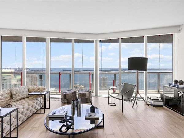 465 Brickell Ave, Unit 4901, Miami, FL 33131