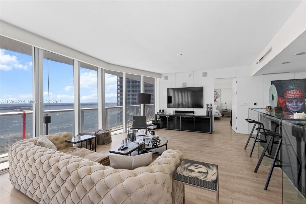 465 Brickell Ave, Unit 4901, Miami, FL 33131 Photo