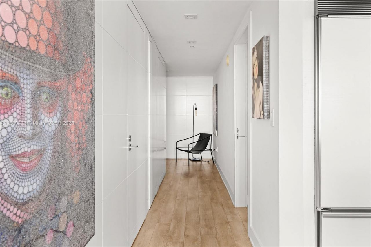 465 Brickell Ave, Unit 4901, Miami, FL 33131 Photo