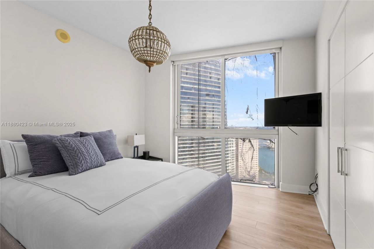 465 Brickell Ave, Unit 4901, Miami, FL 33131 Photo