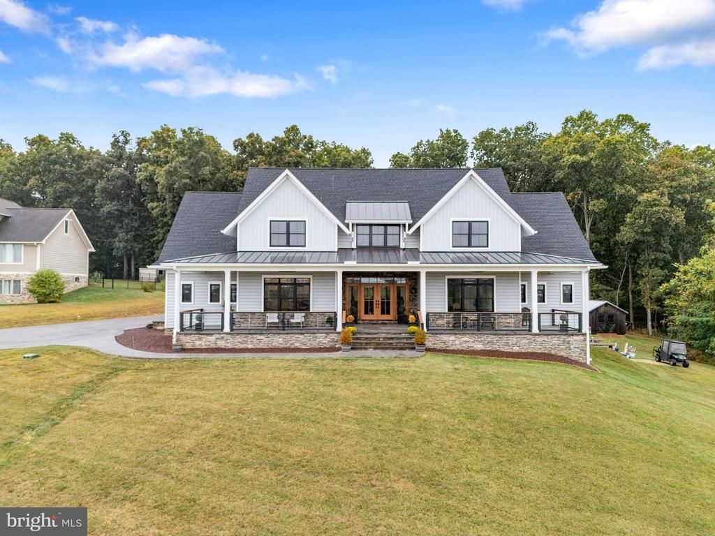 4073 LANDIS ROAD, HANOVER, PA 17331