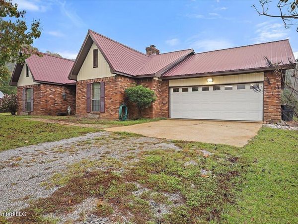 1022 Mcdaniel Lane, Crystal Springs, MS 39059
