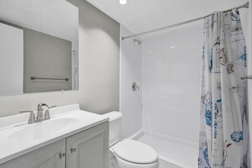 200 S Birch Road, Unit 305, Fort Lauderdale, FL 33316 Photo