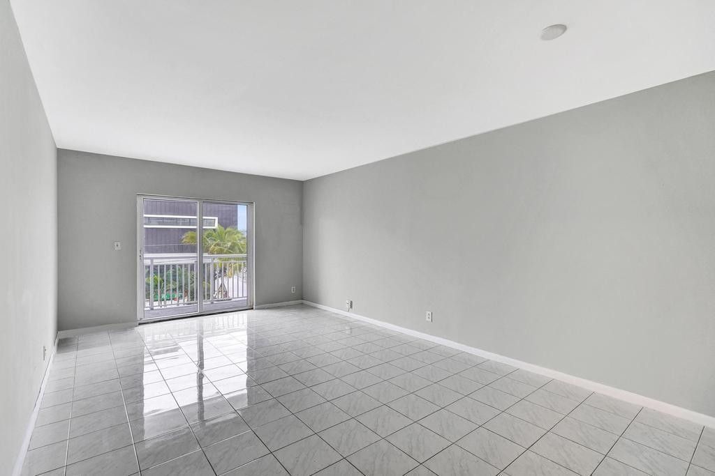 200 S Birch Road, Unit 305, Fort Lauderdale, FL 33316 Photo