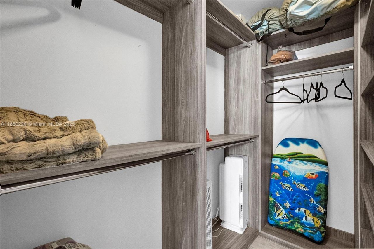 1460 Ocean Dr, Unit 305, Miami Beach, FL 33139 Photo