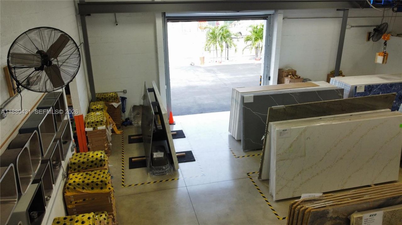 2757 W 77th Pl, Hialeah, FL 33016 Photo