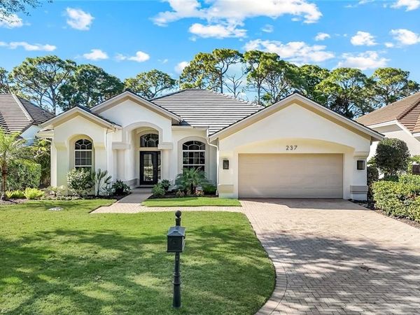 237 Charleston CT, NAPLES, FL 34110
