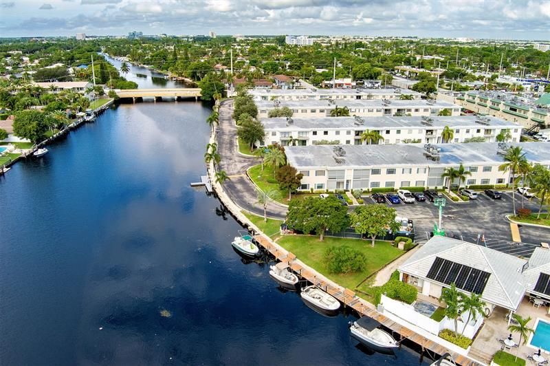 140 Cypress Club Drive, Unit 414, Pompano Beach, FL 33060 Photo