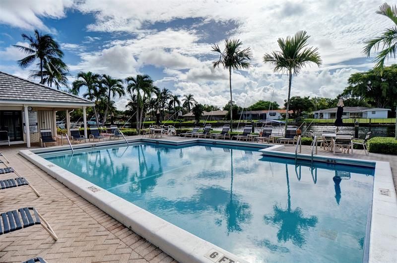 140 Cypress Club Drive, Unit 414, Pompano Beach, FL 33060 Photo