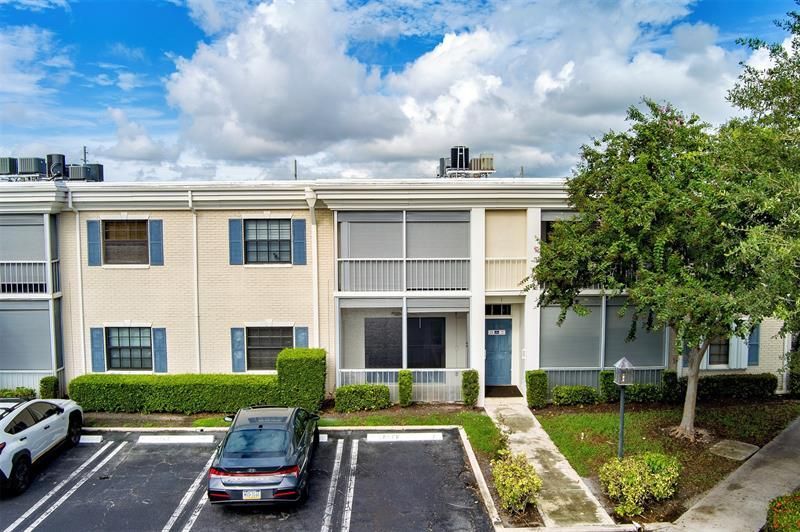 140 Cypress Club Drive, Unit 414, Pompano Beach, FL 33060 Photo