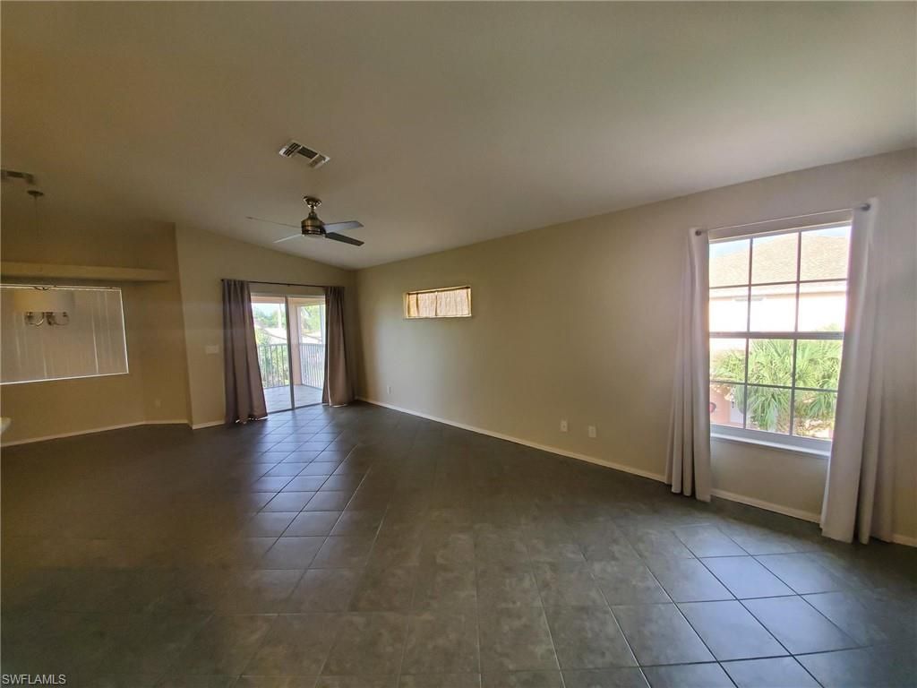 20004 Lake Vista Cir N, Unit 9C, Lehigh Acres, FL 33936 Photo