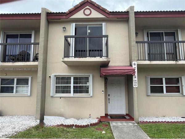 6275 SW 130th Ave, Unit 805, Miami, FL 33183