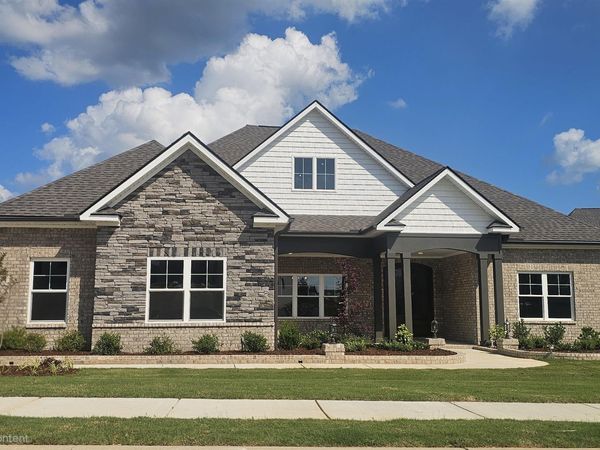 105 Sickle Mower Circle, New Market, AL 35761