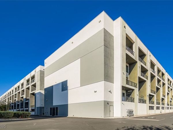 2755 W Pebble Road, Unit 319, Las Vegas, NV 89123