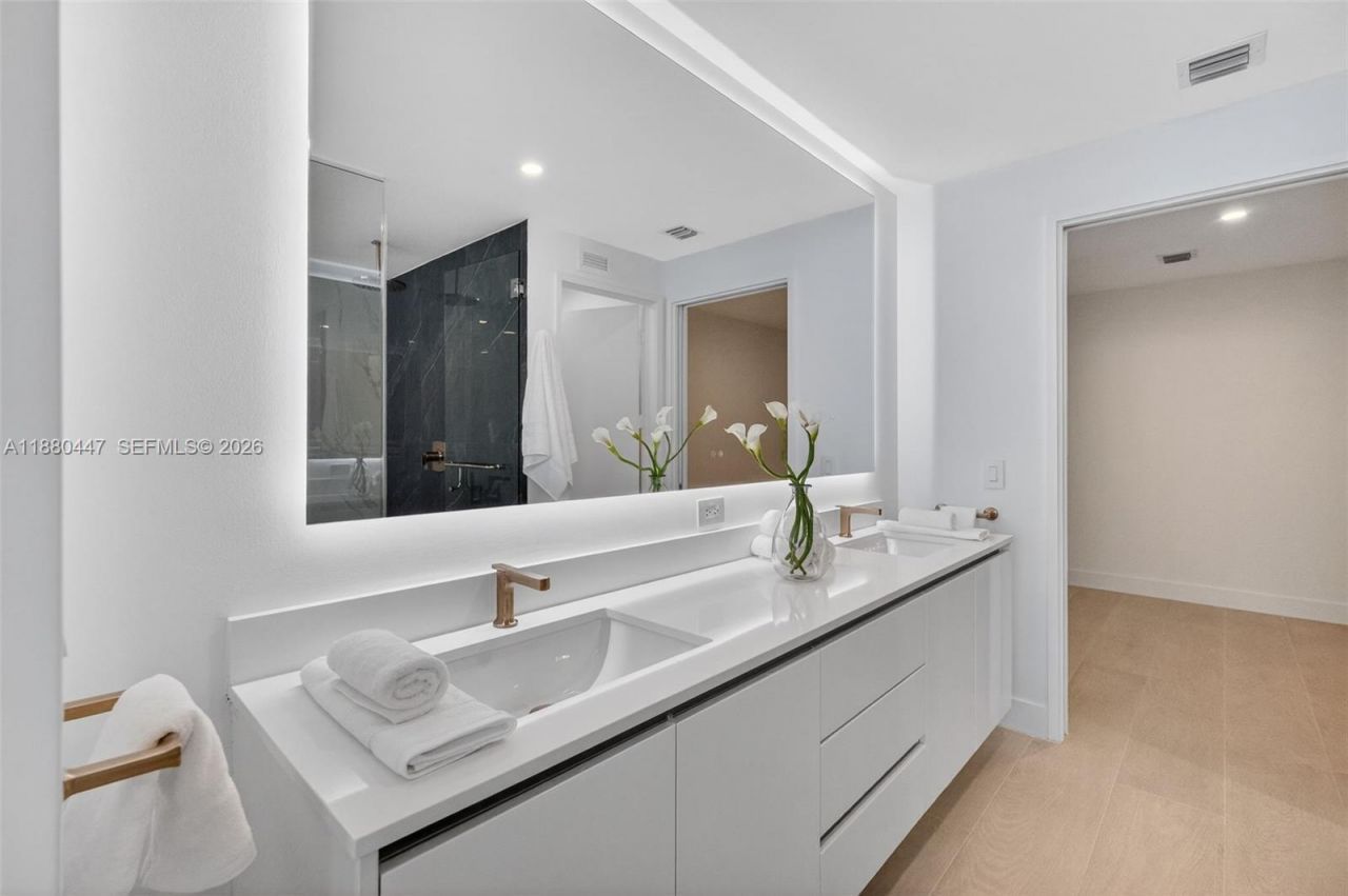 700 NE 24th, Unit 3801, Miami, FL 33137 Photo