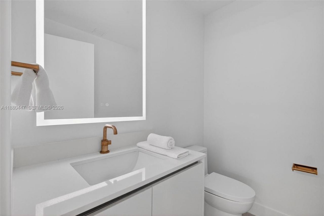 700 NE 24th, Unit 3801, Miami, FL 33137 Photo