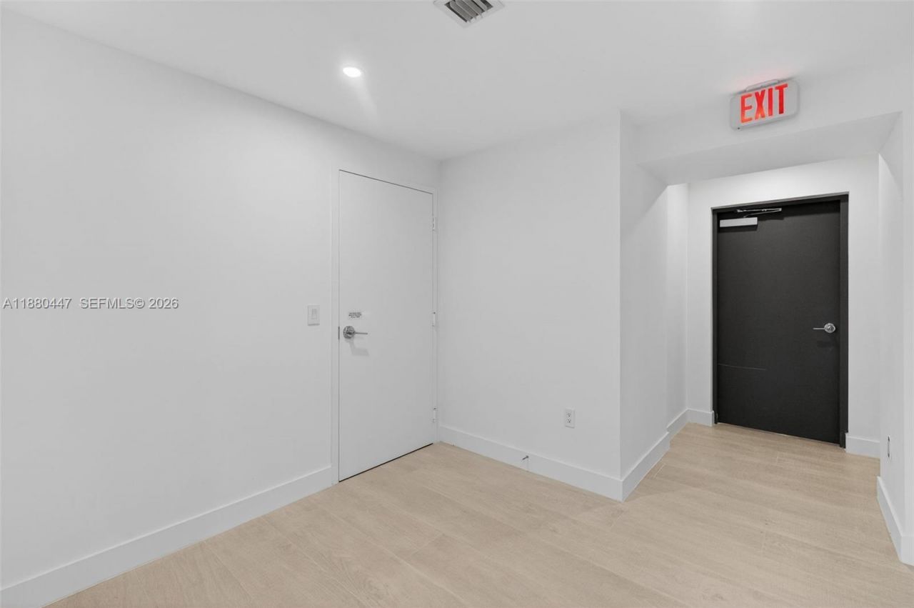 700 NE 24th, Unit 3801, Miami, FL 33137 Photo