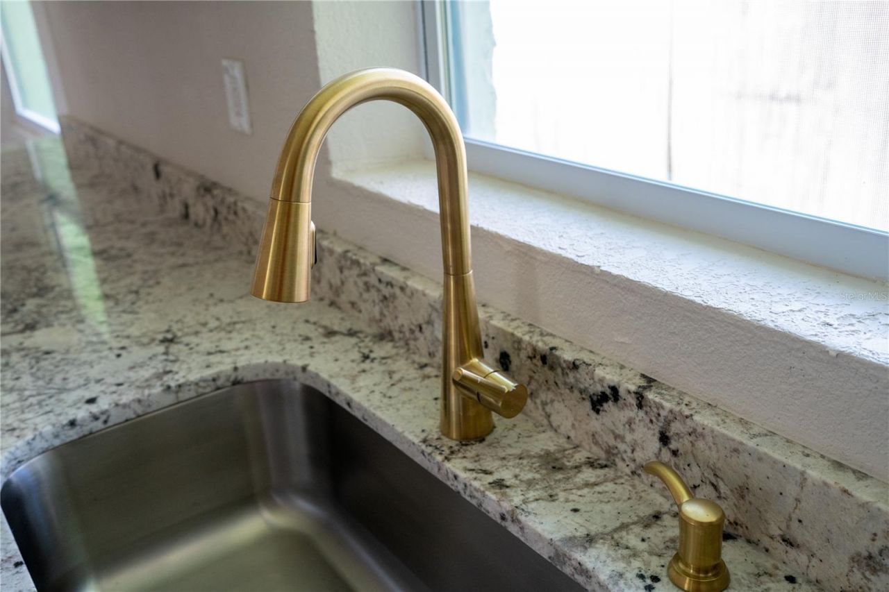 215 22nd Street W, Palmetto, FL 34221 Photo