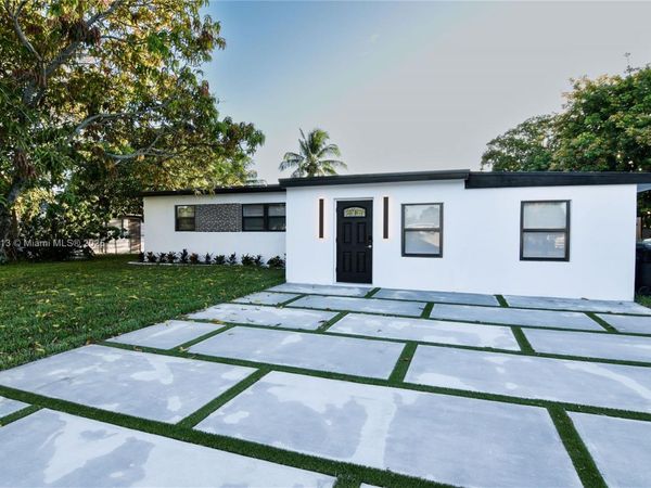 413 SW 22nd Ter, Fort Lauderdale, FL 33312