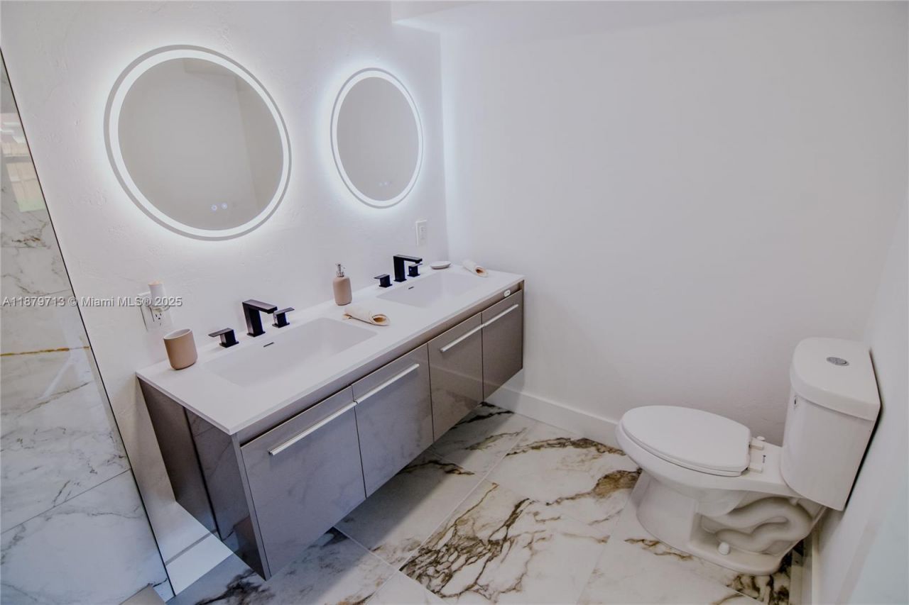 413 SW 22nd Ter, Fort Lauderdale, FL 33312 Photo