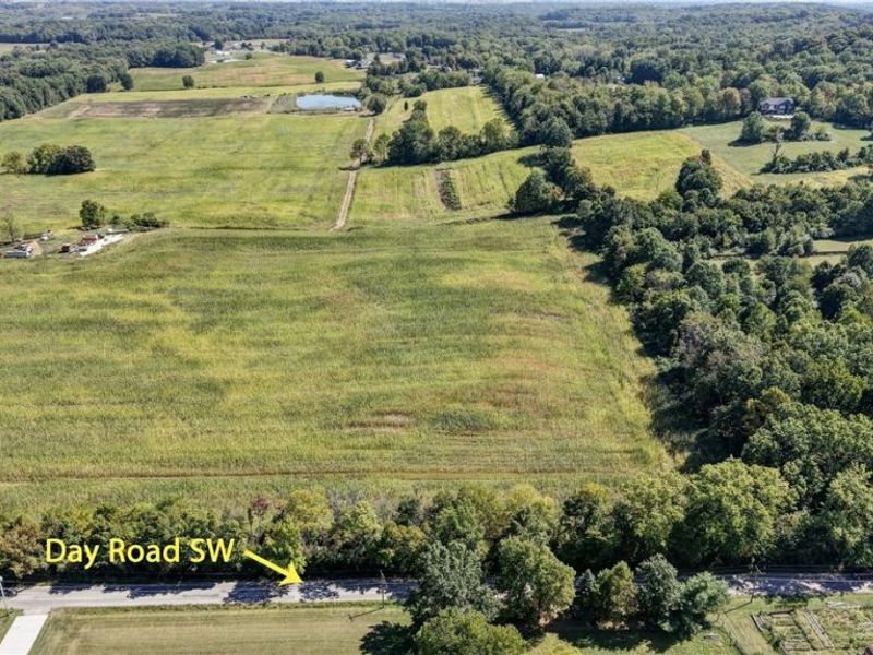 Day Avenue, Navarre, OH 44662 Photo 3