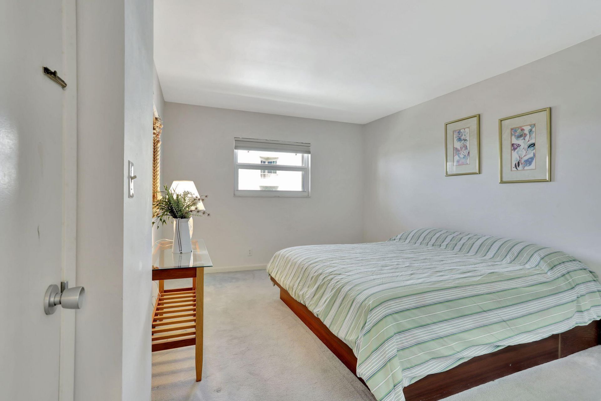 1069 Hillsboro Mile,, Unit 705, Hillsboro Beach, FL 33062 Photo