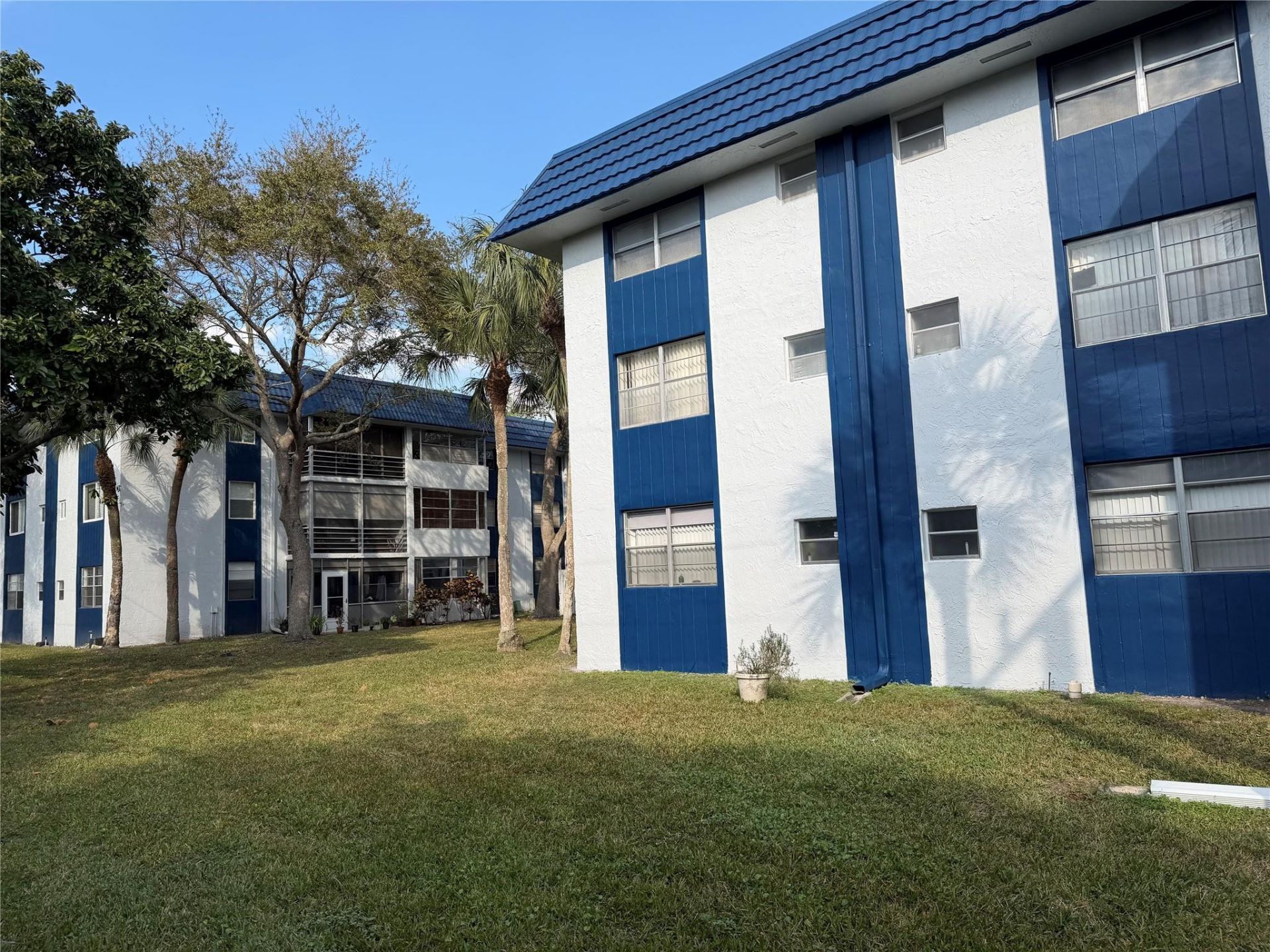 3050 Holiday Springs Boulevard, Unit 105, Margate, FL 33063 Photo