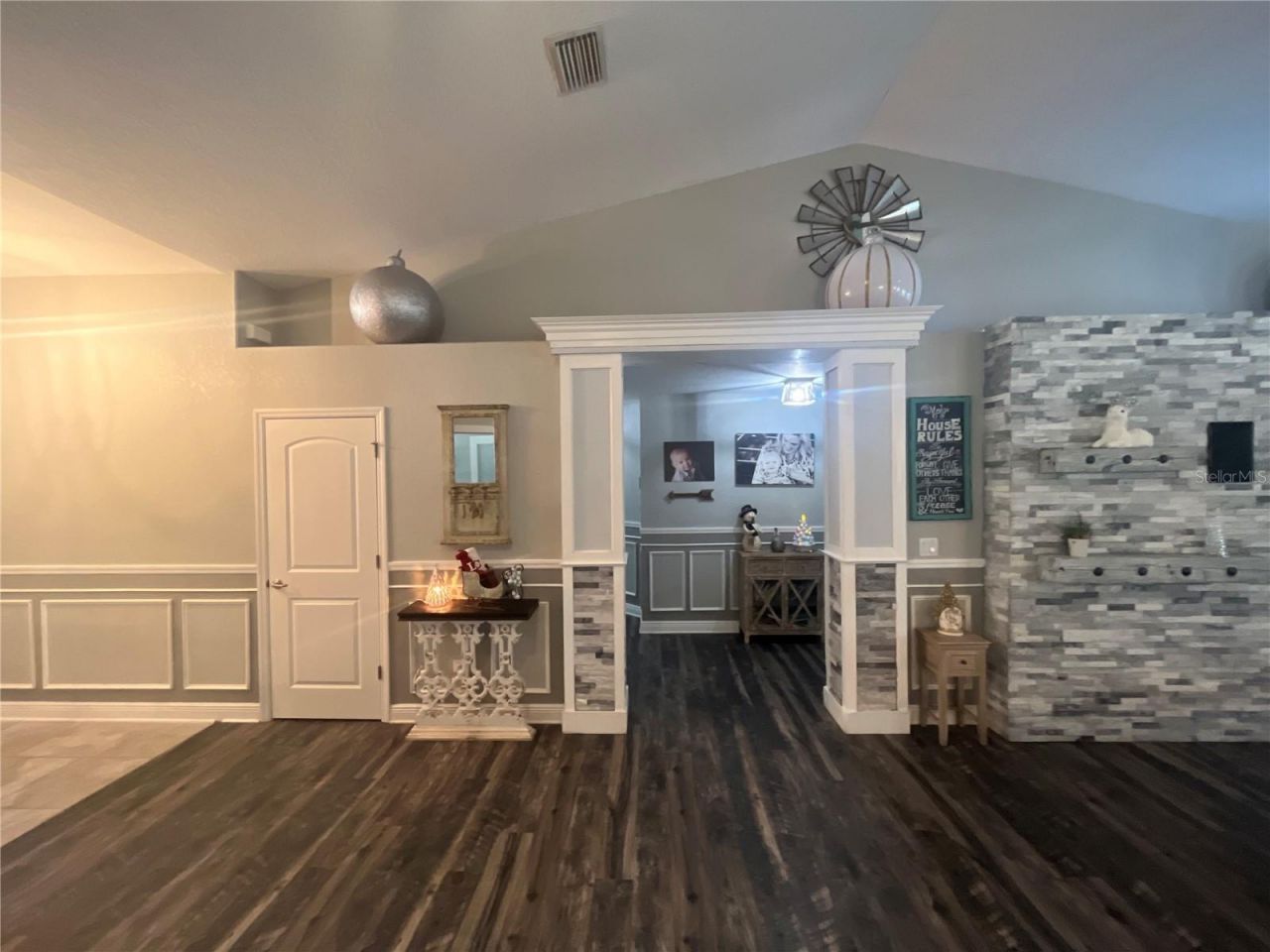 18209 Merwyn Cir, Weeki Wachee, FL 34614 Photo