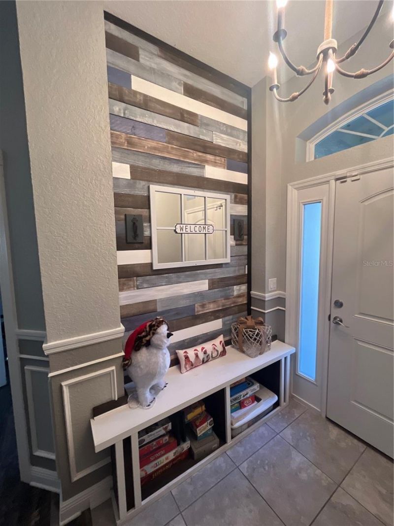 18209 Merwyn Cir, Weeki Wachee, FL 34614 Photo