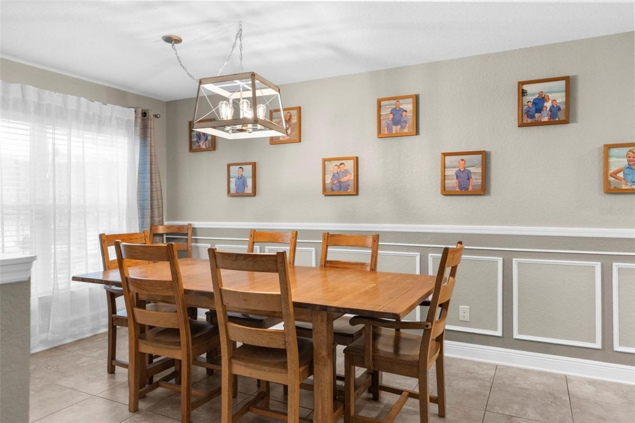 18209 Merwyn Cir, Weeki Wachee, FL 34614 Photo