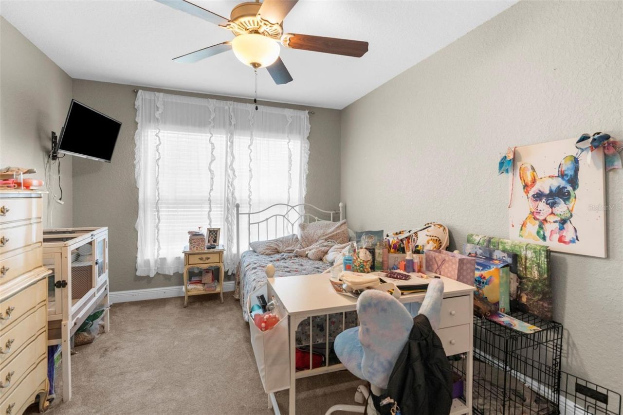 18209 Merwyn Cir, Weeki Wachee, FL 34614 Photo