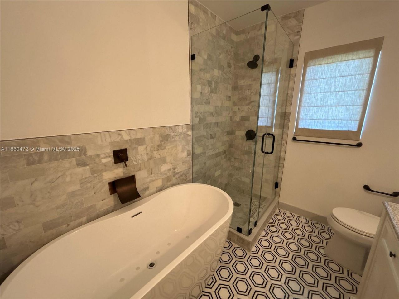 6395 SW 42nd Ter, South Miami, FL 33155 Photo