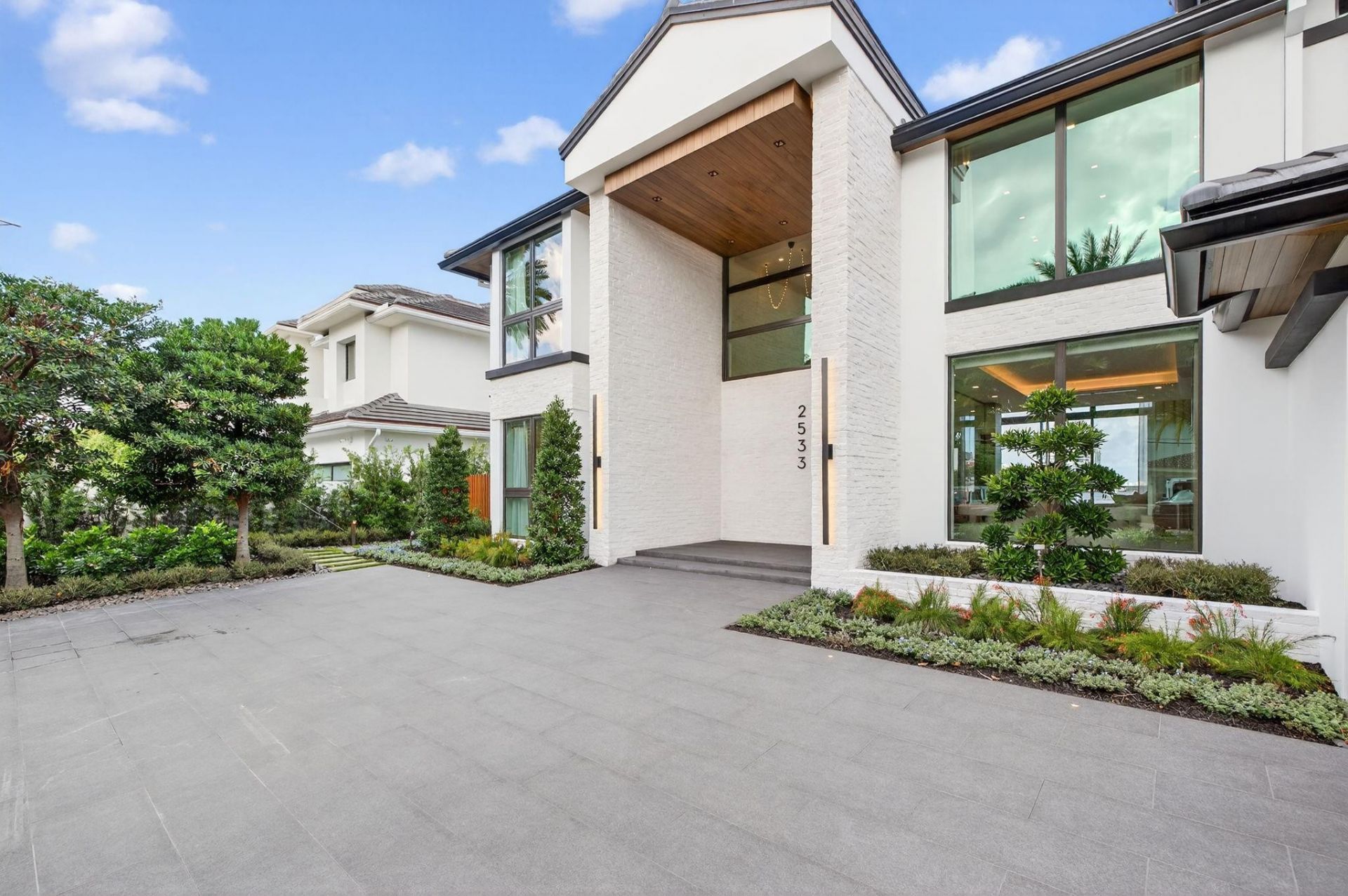 2533 Aqua Vista Blvd, Fort Lauderdale, FL 33301 Photo