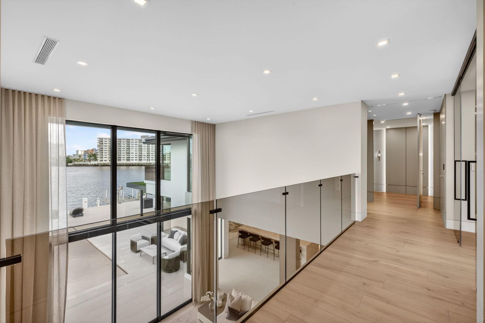 2533 Aqua Vista Blvd, Fort Lauderdale, FL 33301 Photo