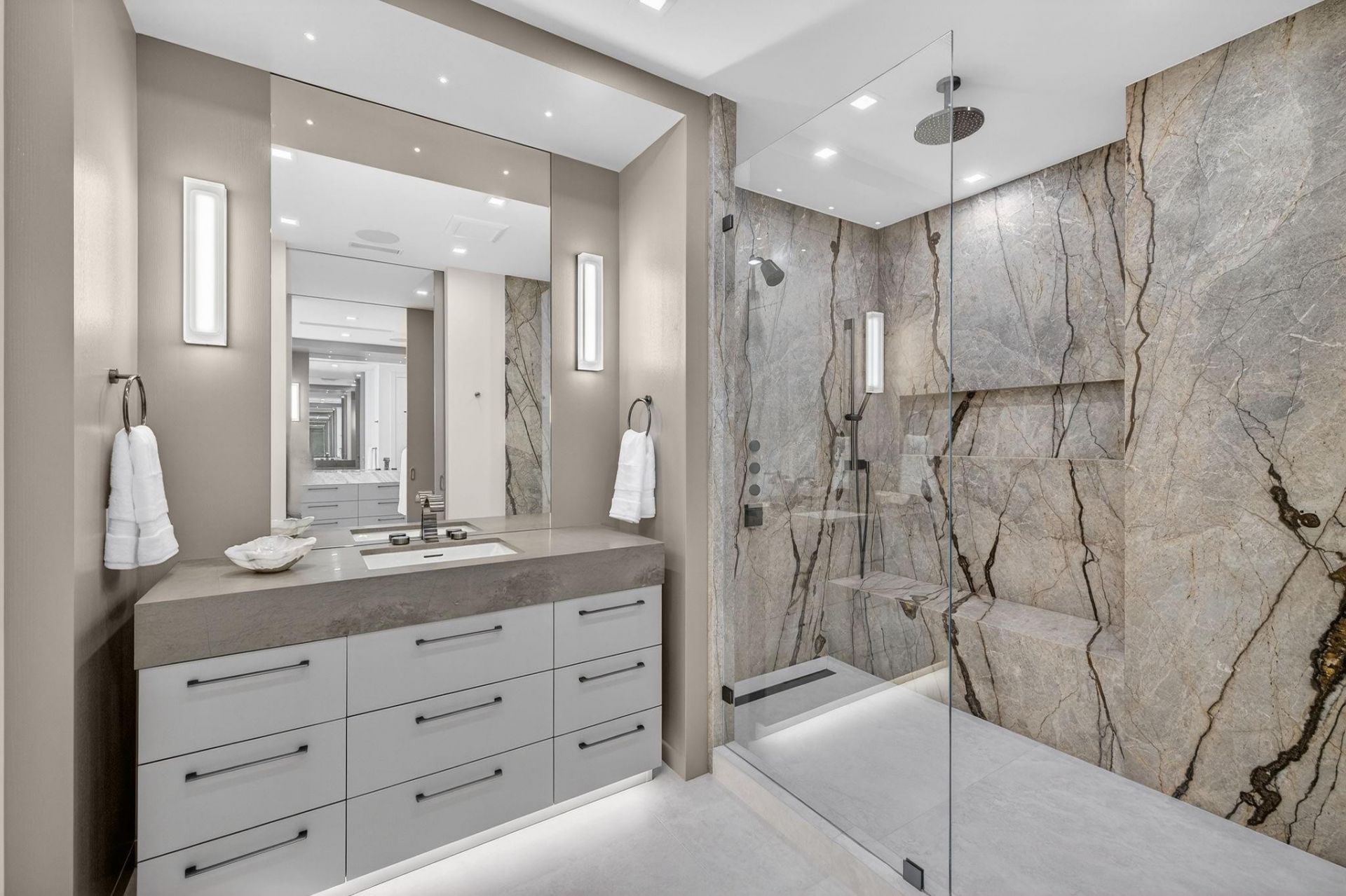 2533 Aqua Vista Blvd, Fort Lauderdale, FL 33301 Photo