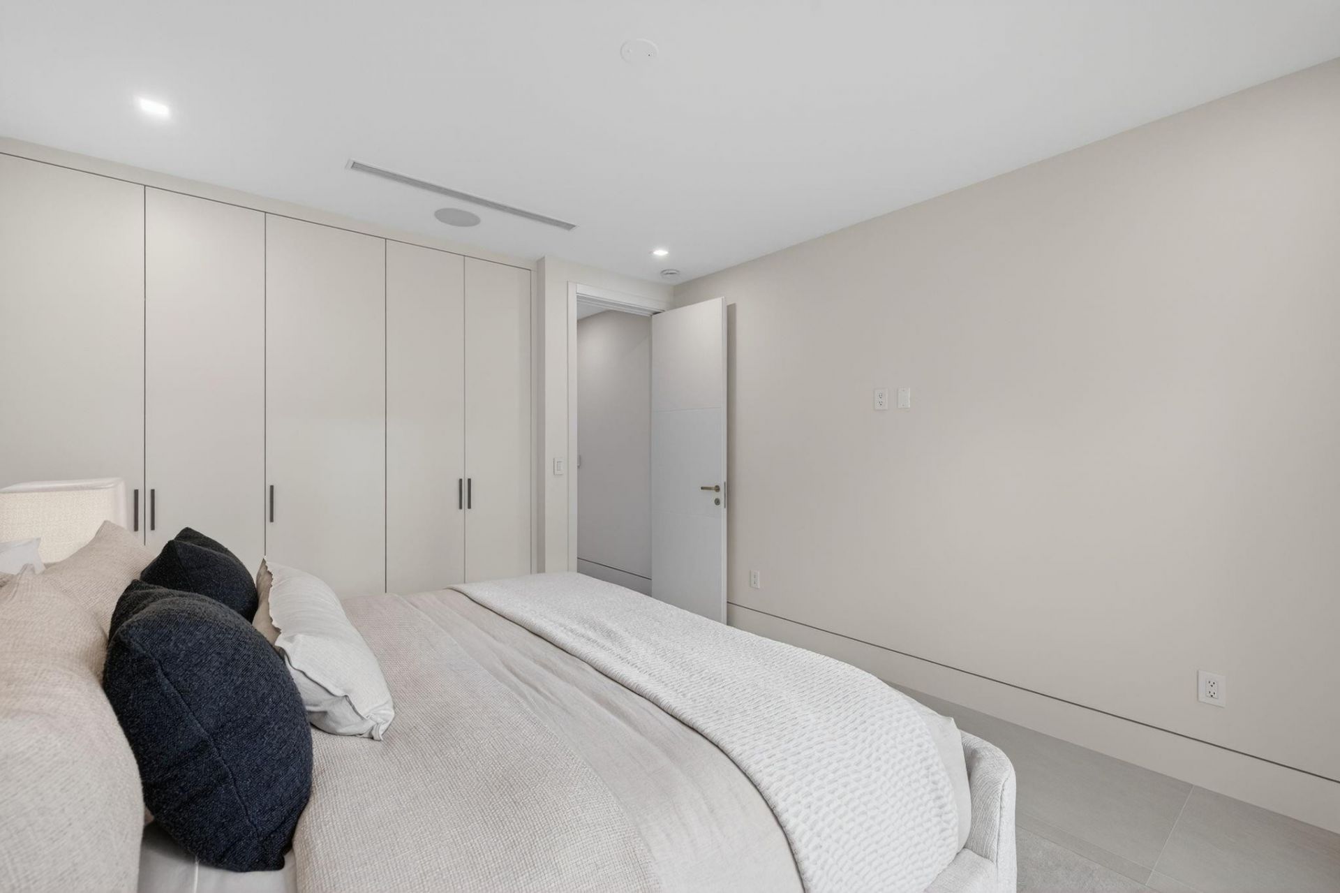 2533 Aqua Vista Blvd, Fort Lauderdale, FL 33301 Photo