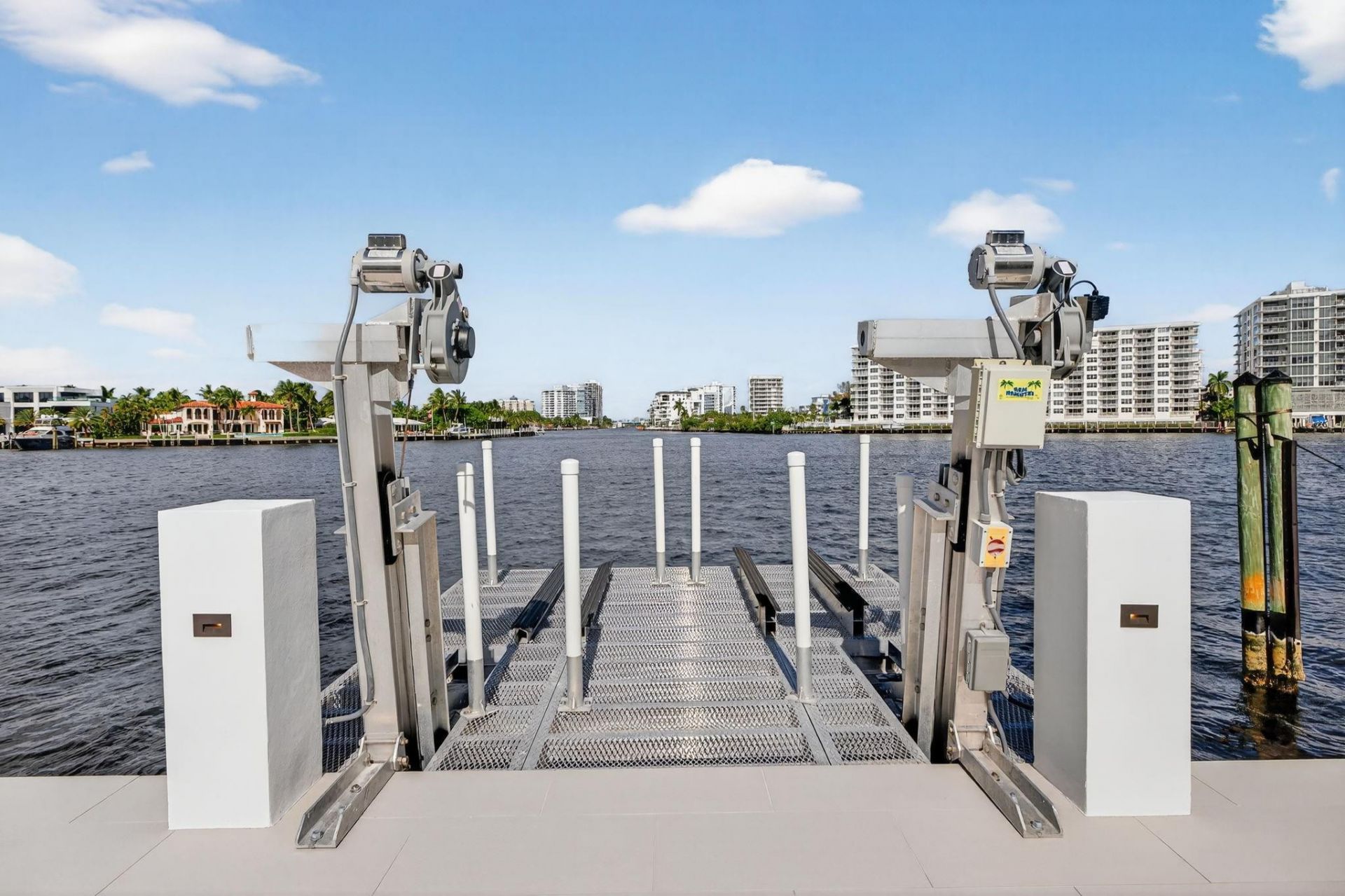 2533 Aqua Vista Blvd, Fort Lauderdale, FL 33301 Photo