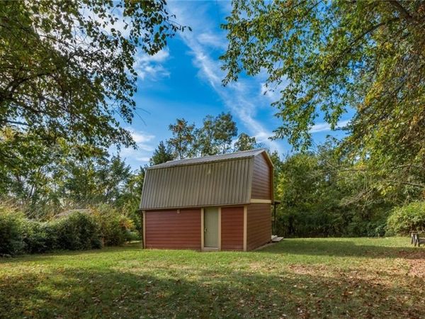 55289 Iowa Road, Cumberland, OH 43732