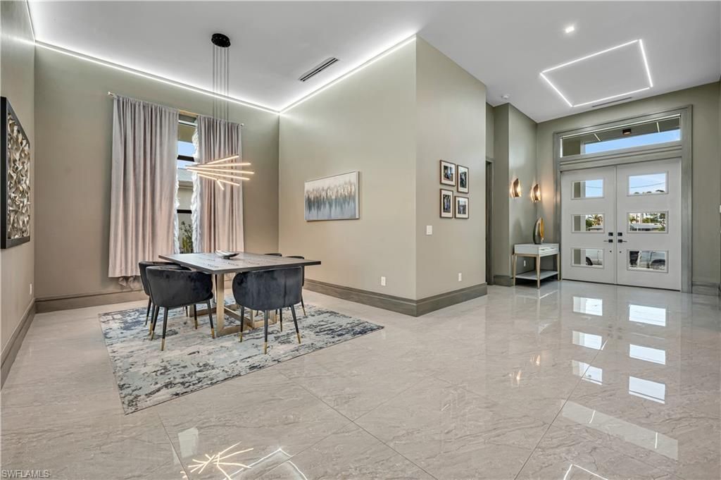 836 Miramar Ct, Cape Coral, FL 33904 Photo