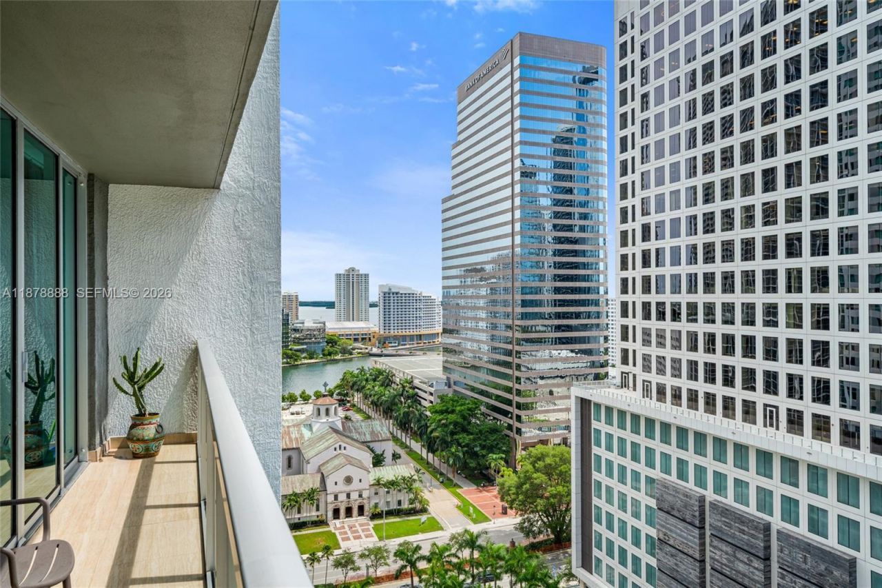 55 SE 6th St, Unit 1908, Miami, FL 33131 Photo