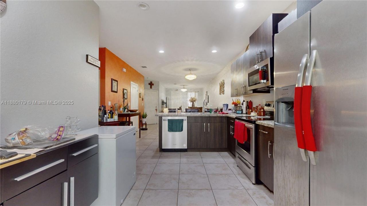 1452 SE 24th Ave, Homestead, FL 33035 Photo