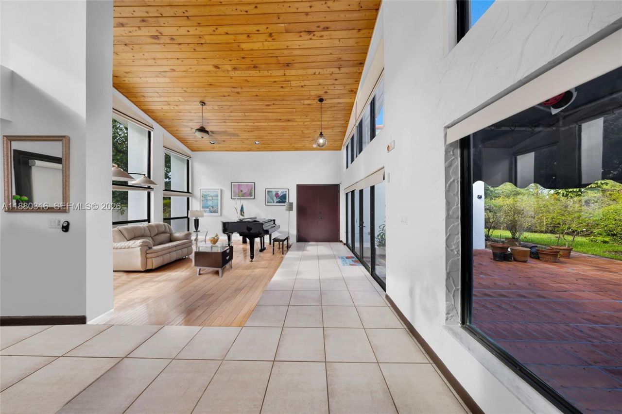 10204 SW 96th Ct, Miami, FL 33176 Photo