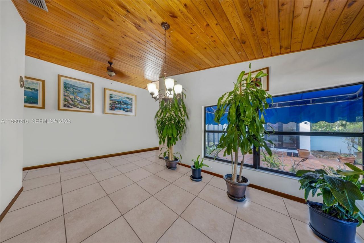 10204 SW 96th Ct, Miami, FL 33176 Photo