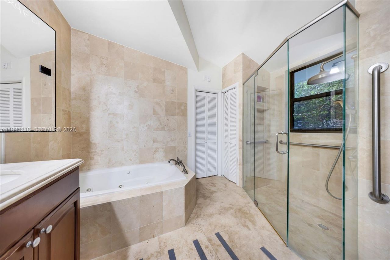 10204 SW 96th Ct, Miami, FL 33176 Photo