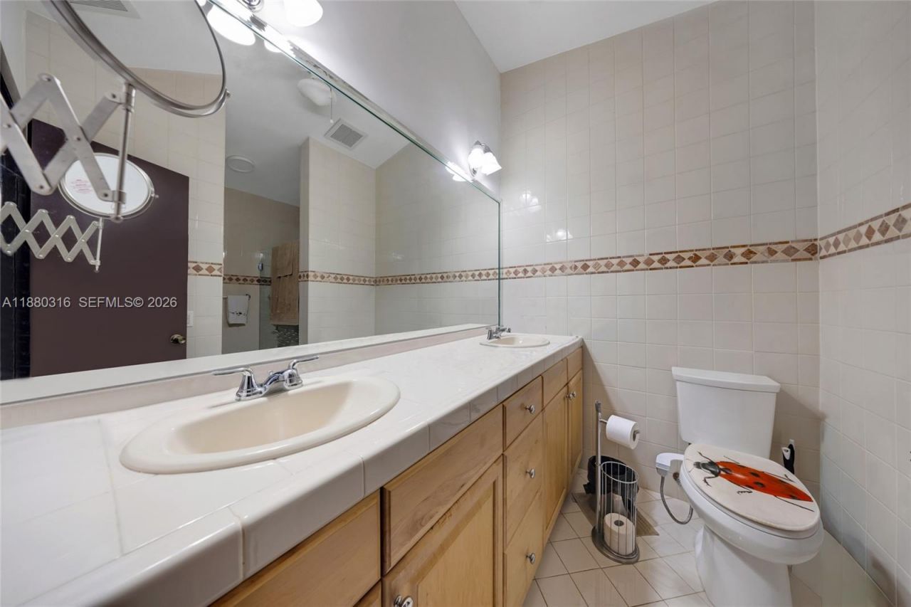 10204 SW 96th Ct, Miami, FL 33176 Photo