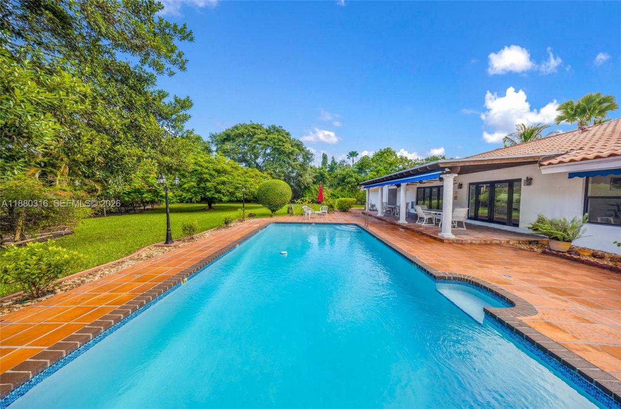 10204 SW 96th Ct, Miami, FL 33176 Photo