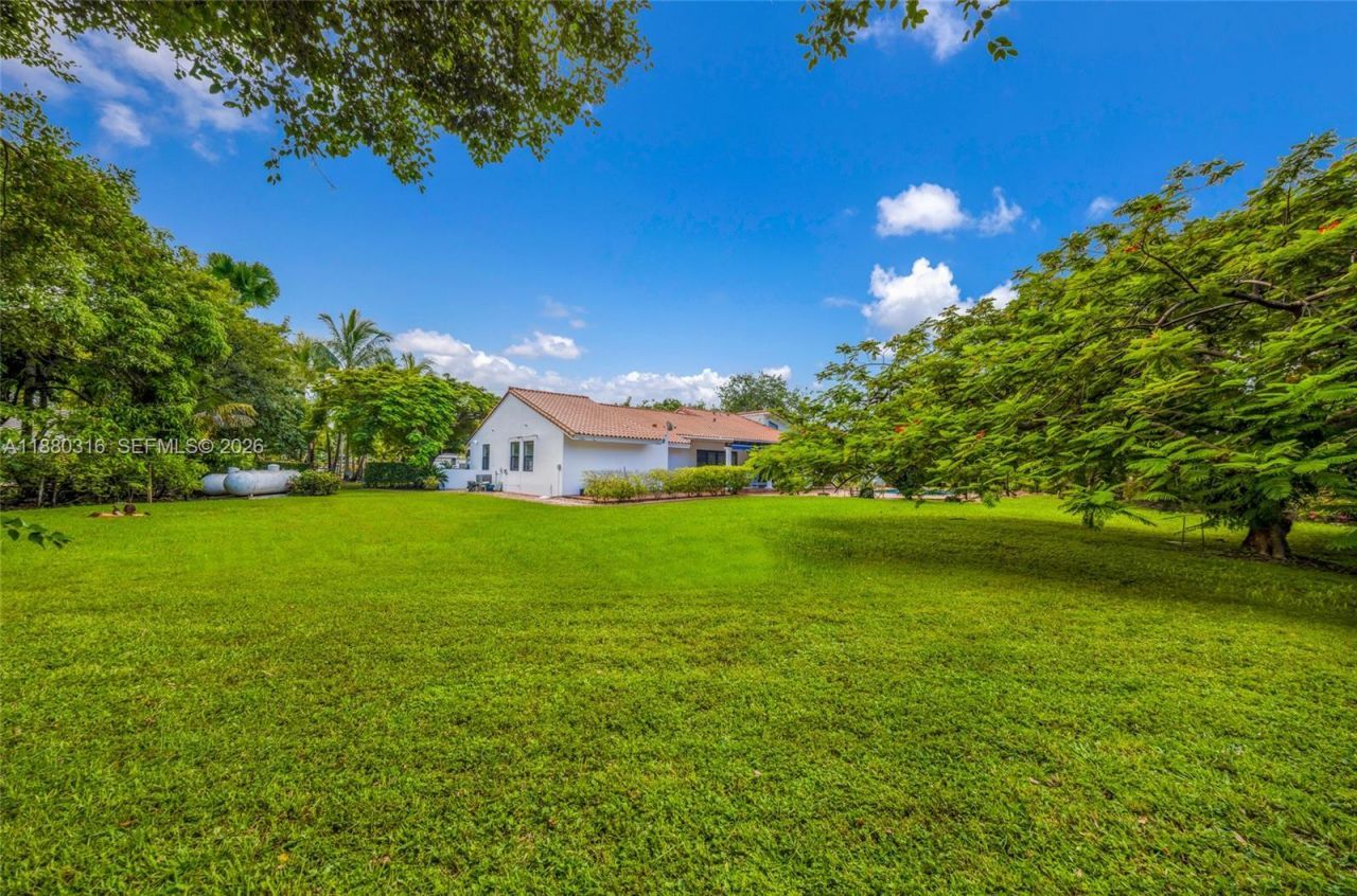 10204 SW 96th Ct, Miami, FL 33176 Photo